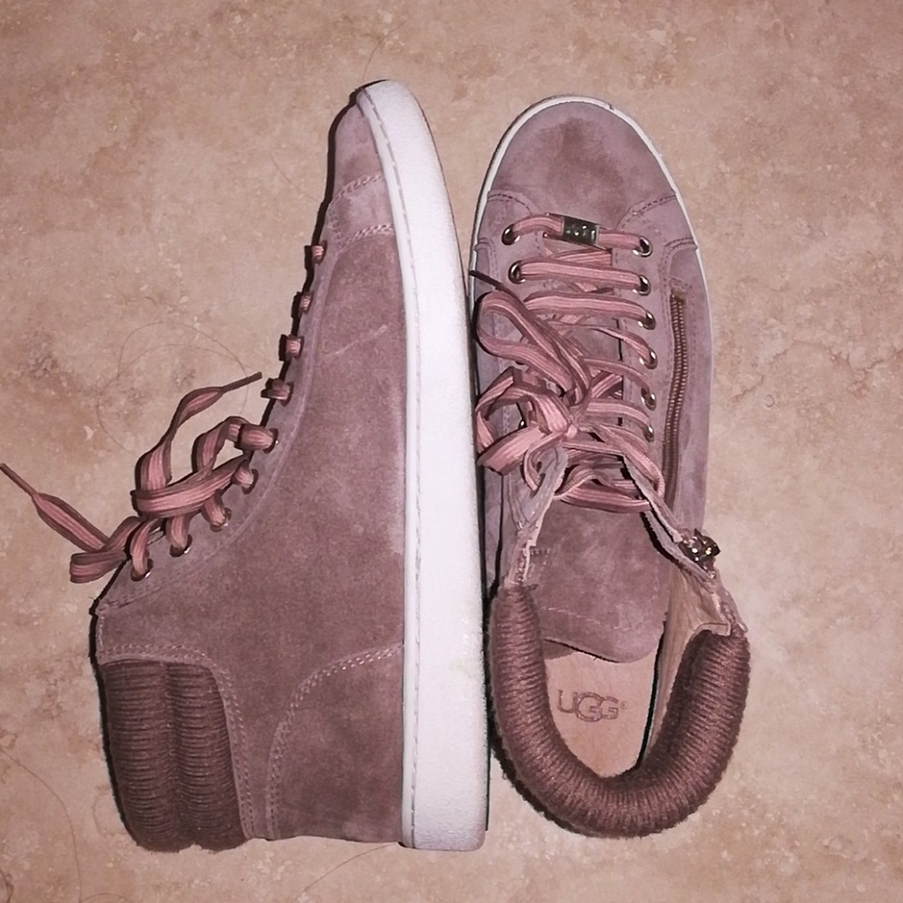 Uggs High top sneakers